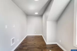 415 S 11th St, Independence, OR 97351 - Photo 31