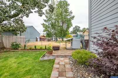 325 S 11th St, Saint Helens, OR 97051 - Photo 33