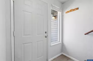 2555 SW Pickford St, Corvallis, OR 97333 - Photo 5
