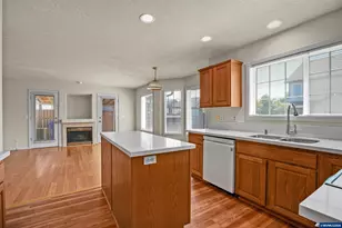 4920 Countryside Dr NE, Salem, OR 97305 - Photo 7