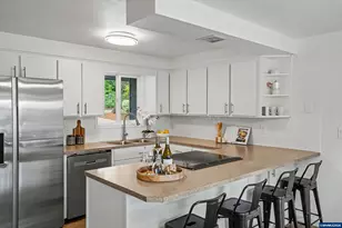 460 NW Maxine Ave, Corvallis, OR 97330 - Photo 13