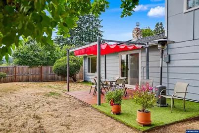 460 NW Maxine Av, Corvallis, OR 97330 - Photo 39
