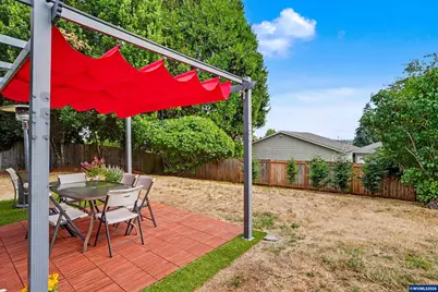 460 NW Maxine Av, Corvallis, OR 97330 - Photo 37