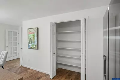 460 NW Maxine Av, Corvallis, OR 97330 - Photo 17