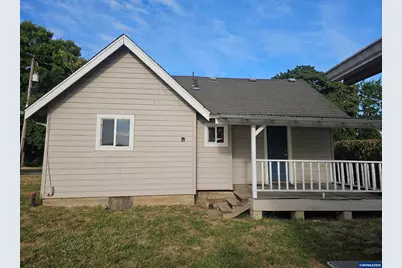 466 S 6 St, Independence, OR 97351 - Photo 15