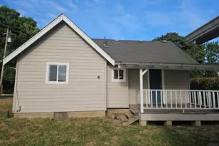 466 S 6th St, Independence, OR 97351 - Photo 15