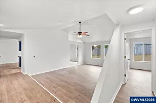 5365 Pike Cir S, Salem, OR 97304 - Photo 9