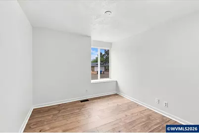 5365 Pike Cir S, Salem, OR 97304 - Photo 19