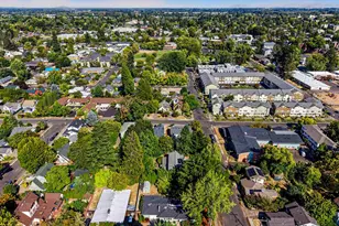 611 NW 30th St, Corvallis, OR 97330 - Photo 47