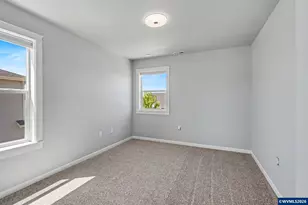 1369 S 10th St, Independence, OR 97351 - Photo 39