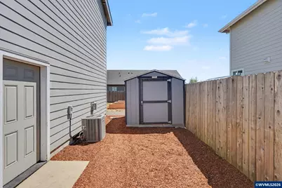 1369 S 10th St, Independence, OR 97351 - Photo 47