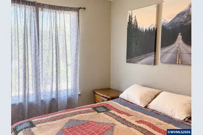 1642 SE Cortland Av, Dallas, OR 97338 - Photo 11