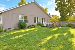 1642 SE Cortland Ave, Dallas, OR 97338 - Photo 15