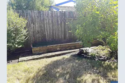 1642 SE Cortland Av, Dallas, OR 97338 - Photo 5
