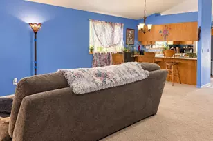 1642 SE Cortland Ave, Dallas, OR 97338 - Photo 5