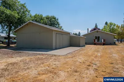 486 Oregon St, Lebanon, OR 97355 - Photo 31