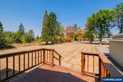 486 Oregon St, Lebanon, OR 97355 - Photo 29