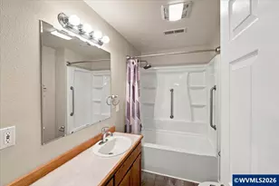 486 Oregon St, Lebanon, OR 97355 - Photo 15