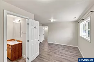 486 Oregon St, Lebanon, OR 97355 - Photo 19