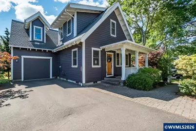 1007 Gwinn St E, Monmouth, OR 97361 - Photo 1