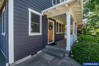 1007 Gwinn St E, Monmouth, OR 97361 - Photo 3