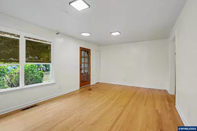970 Heather Ln SE, Salem, OR 97302 - Photo 9