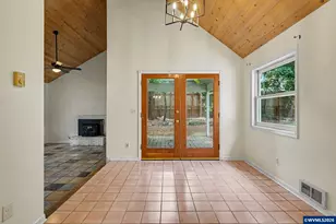 970 Heather Ln SE, Salem, OR 97302 - Photo 15