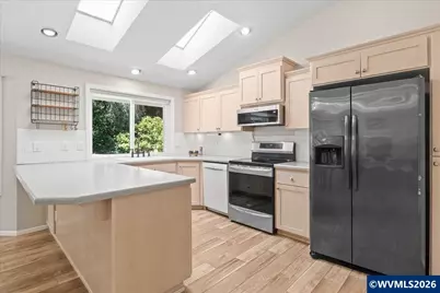 1752 Sunburst Ter NW, Salem, OR 97304 - Photo 15