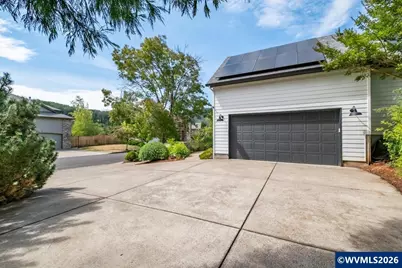 4401 NW Boxwood Dr, Corvallis, OR 97330 - Photo 3