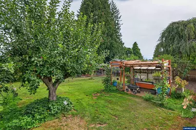 8951 S Good Ln, Canby, OR 79013 - Photo 9