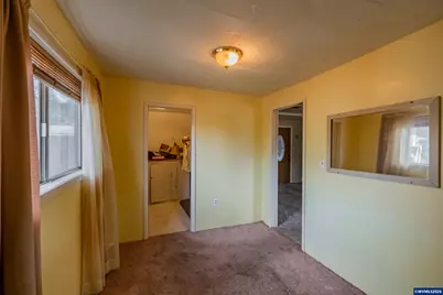 183 W Cedar Dr, Lebanon, OR 97355 - Photo 31