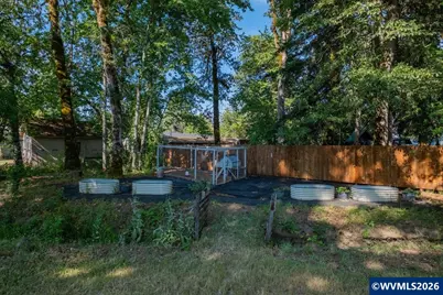 4134 Highway 20, Sweet Home, OR 97386 - Photo 33