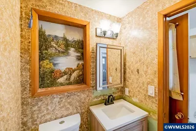 1091 SE 3rd Av, Mill City, OR 97360 - Photo 19