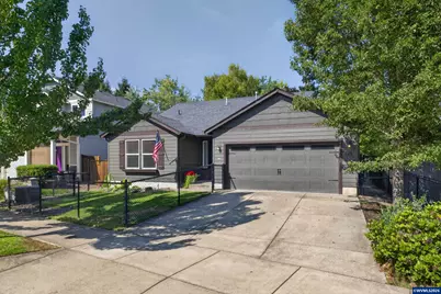 548 Adam St NW, Albany, OR 97321 - Photo 1