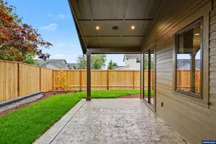 2094 SE Arrowwood Ave, Dallas, OR 97338 - Photo 45