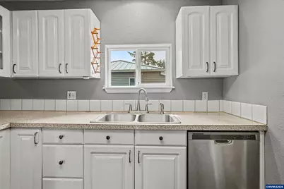 4175 Brooks Av NE, Keizer, OR 97303 - Photo 11