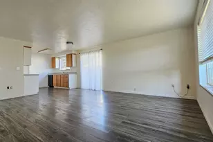 1453 W Locust St, Stayton, OR 97383 - Photo 5