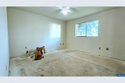 1453 W Locust St, Stayton, OR 97383 - Photo 9