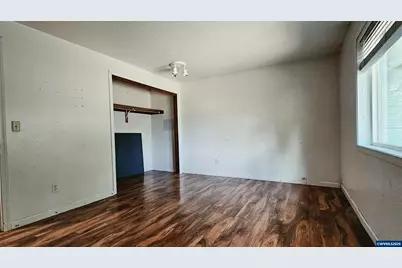 4721 Serra Ct NE, Salem, OR 97305 - Photo 9