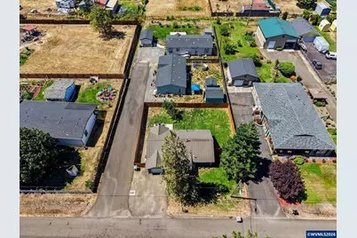 140 Marilyn St NE, Albany, OR 97322 - Photo 31