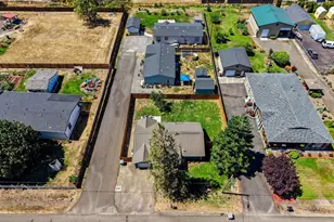 140 Marilyn St NE, Albany, OR 97322 - Photo 31