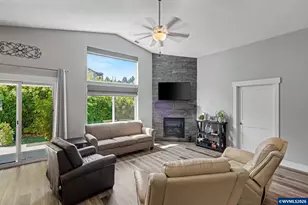 5721 Springwood Ave SE, Salem, OR 97306 - Photo 19