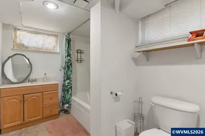 1970 Maple Av NE, Salem, OR 97301 - Photo 37