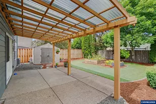 1227 SE Rivergreen Ave, Corvallis, OR 97333 - Photo 37