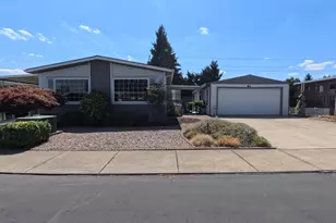 1055 Lockhaven Dr N, Keizer, OR 97303 - Photo 1