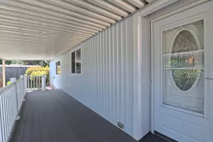 1055 Lockhaven Dr N, Keizer, OR 97303 - Photo 3