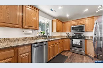 2886 Fir Ct, Sweet Home, OR 97386 - Photo 9
