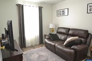 450 St Clair Way, Eagle Point, OR 97524 - Photo 15