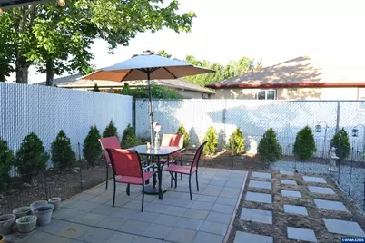 450 St Clair Wy, Eagle Point, OR 97524 - Photo 21