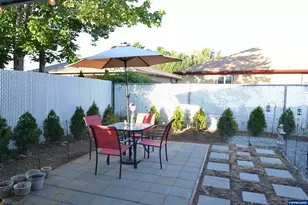 450 St Clair Way, Eagle Point, OR 97524 - Photo 21